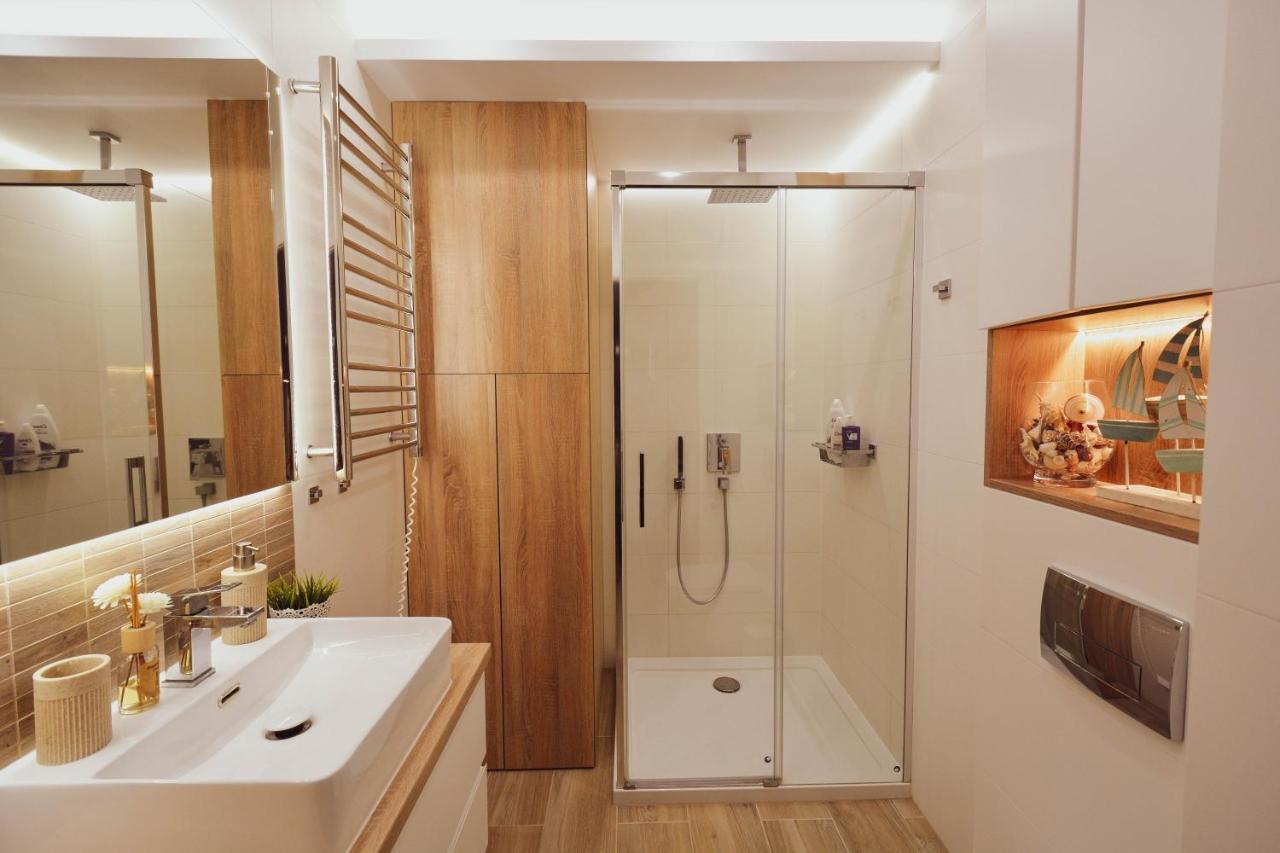 Apartment Premium Wood Baltic Park - 58M2, 3 Pokoje Stegna  Bagian luar foto